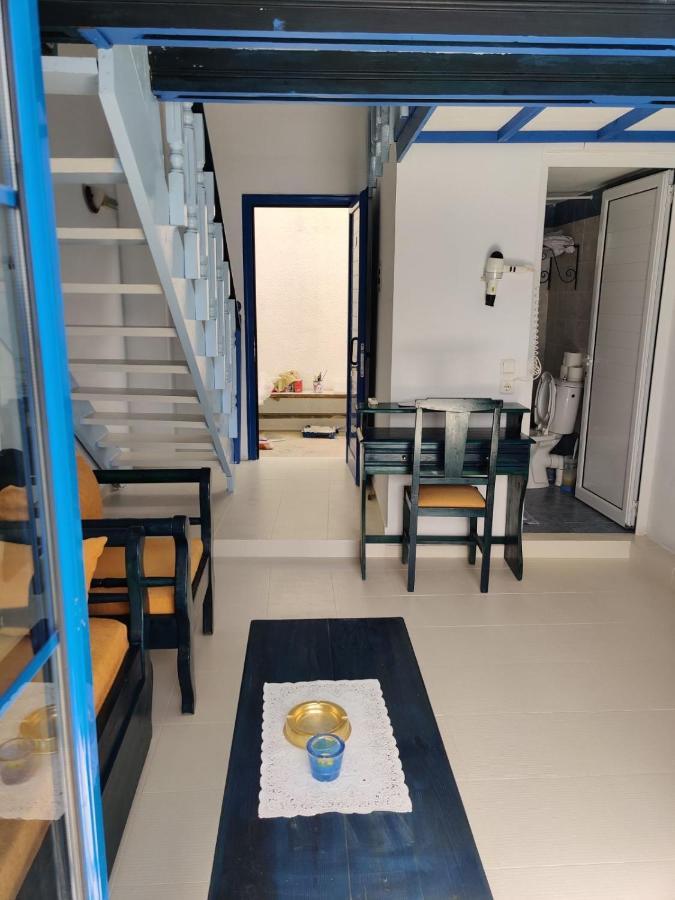 Blue Sky Aparts Livadia  Exterior foto